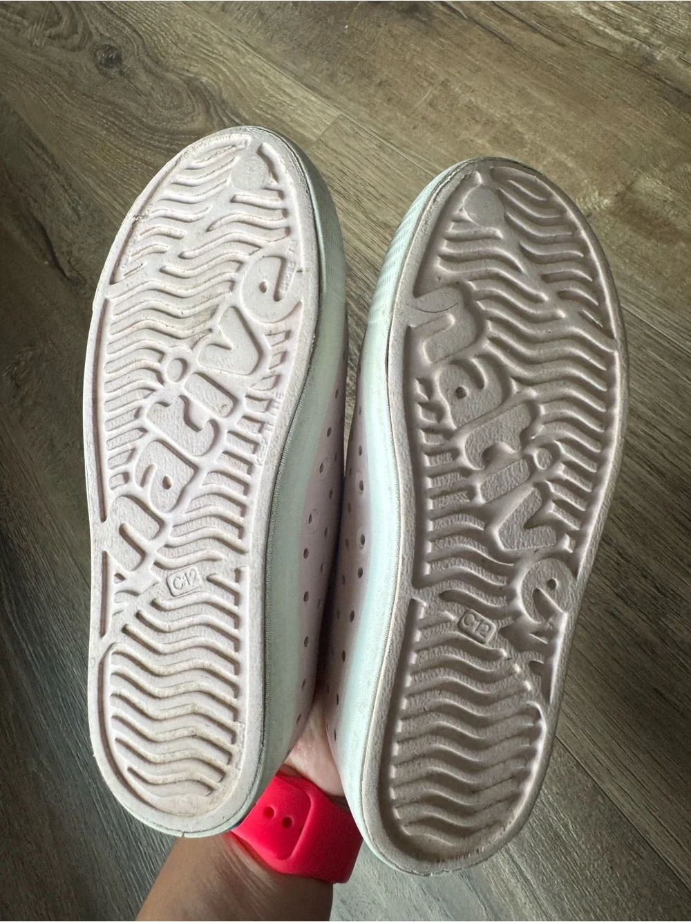 Native lightweight slip